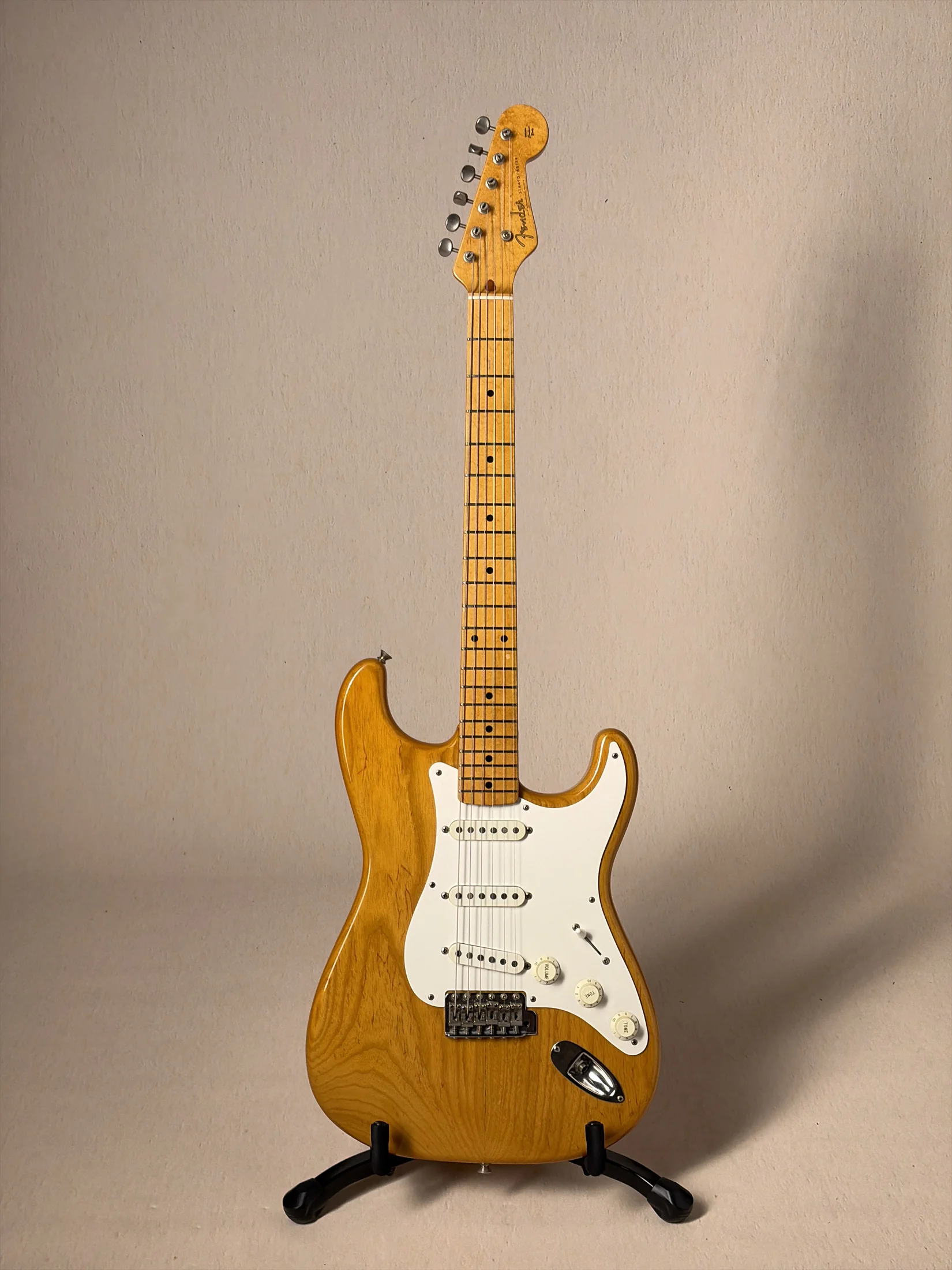 Fender Japan Stratocaster Custom Edition ST54-75RV 1993-1994 库存封面图